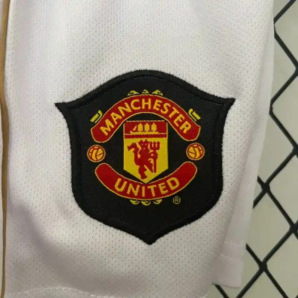 2006-2007 Kids Manchester United Jersey retro kit - Image 6