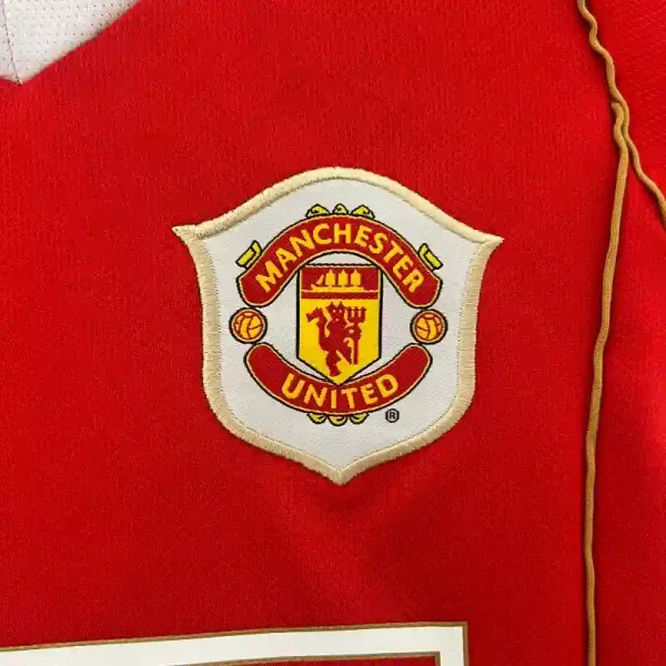2006-2007 Kids Manchester United Jersey retro kit - Image 3