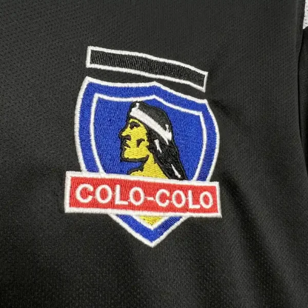 2006 Colo Colo Jersey retro kit - Image 3