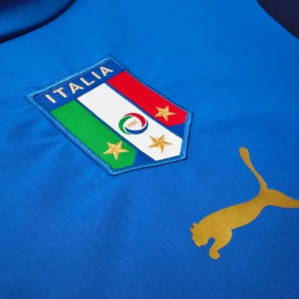 2006 Italy Jersey retro kit - Image 2