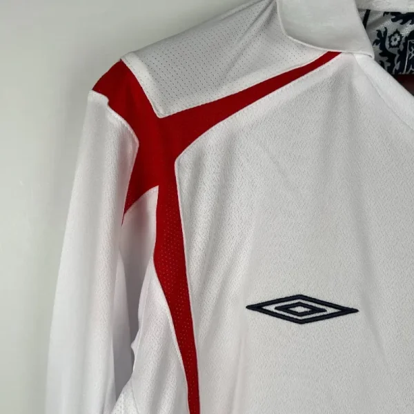 2006 Long Sleeve England Jersey retro kit - Image 5