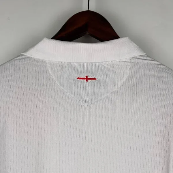 2006 Long Sleeve England Jersey retro kit - Image 9