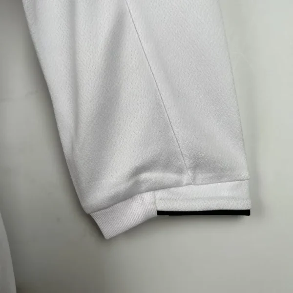 2006 Long Sleeve England Jersey retro kit - Image 7