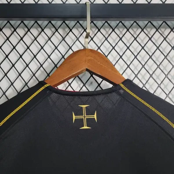 2006 Portugal Jersey retro kit - Image 7