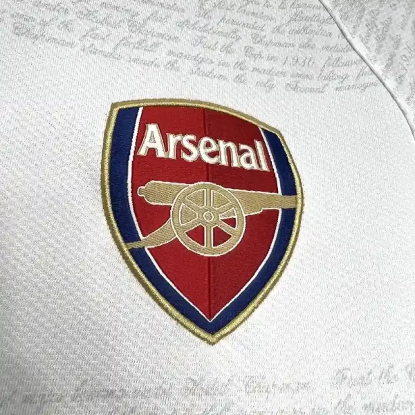 2007-2008 Arsenal Jersey retro kit - Image 3