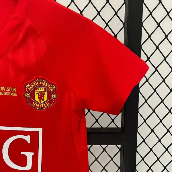 2007-2008 Kids Manchester United Jersey retro kit - Image 4