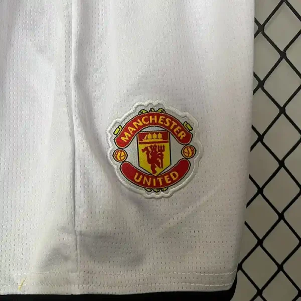 2007-2008 Kids Manchester United Jersey retro kit - Image 6
