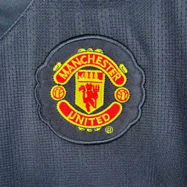 2007-2008 Manchester United Second retro kit - Image 3