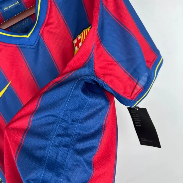 2009-2010 Barcelona Jersey retro kit - Image 6