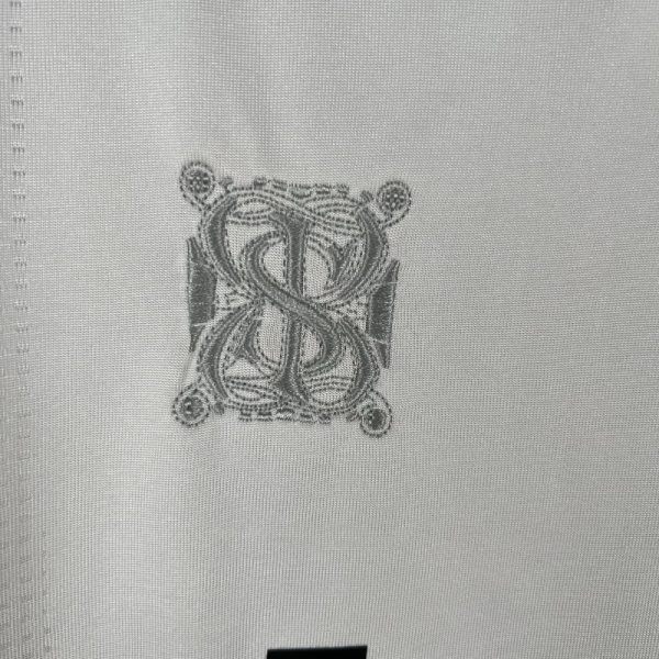 2009-2010 Long Sleeve Real Madrid Jersey retro kit - Image 3