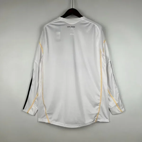 2009-2010 Long Sleeve Real Madrid Jersey retro kit - Image 8