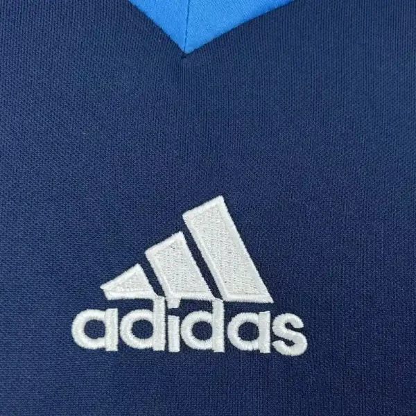 2010-2011 FC Schalke 04 Jersey retro kit - Image 2
