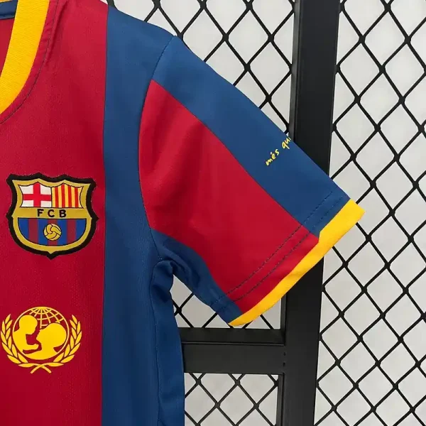 2010-2011 Kids Barcelona Jersey retro kit - Image 5