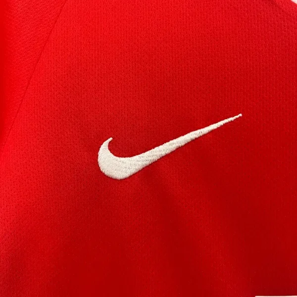 2010-2011 Kids Manchester United Jersey retro kit - Image 2