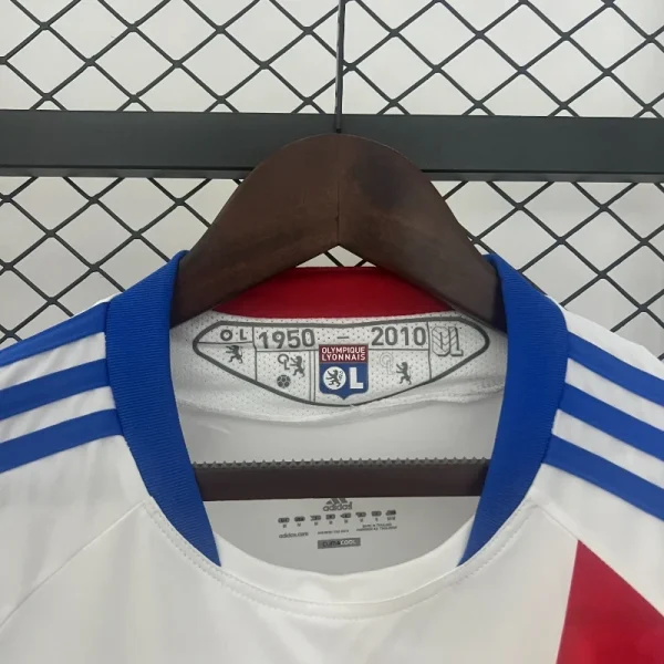2010-2011 Lyon Jersey retro kit - Image 4
