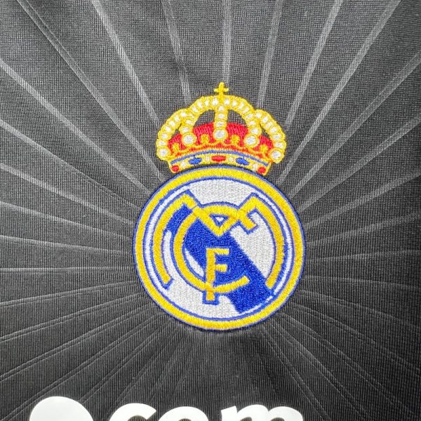 2010-2011 Real Madrid Long Sleeve Jersey retro kit - Image 3