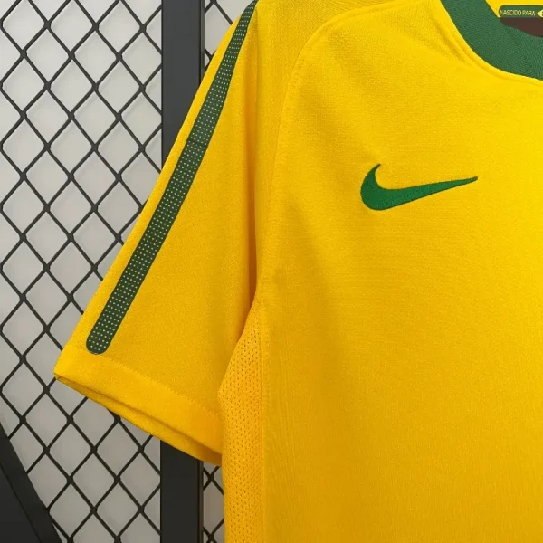 2010 Brazil Jersey retro kit - Image 5