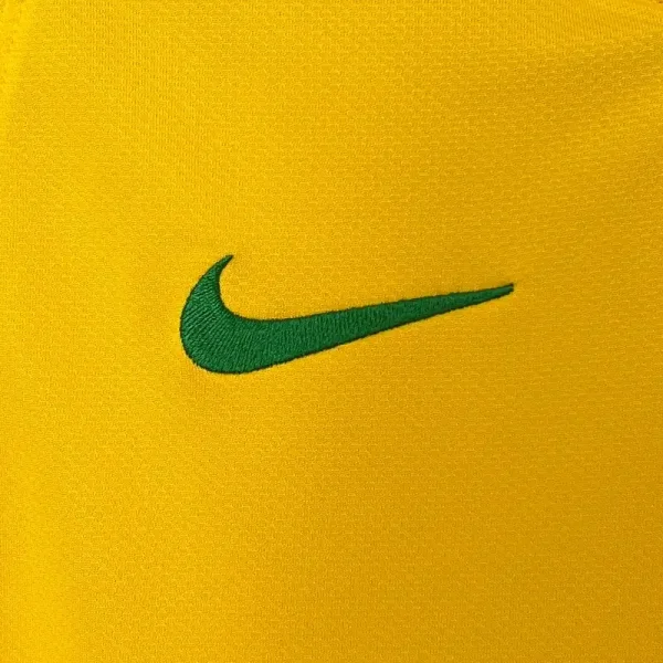 2010 Brazil Jersey retro kit - Image 2