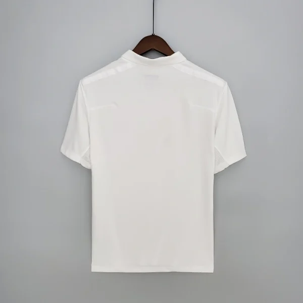 2010 England Jersey retro kit - Image 6