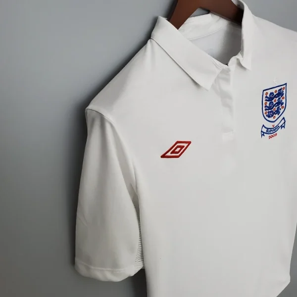 2010 England Jersey retro kit - Image 2