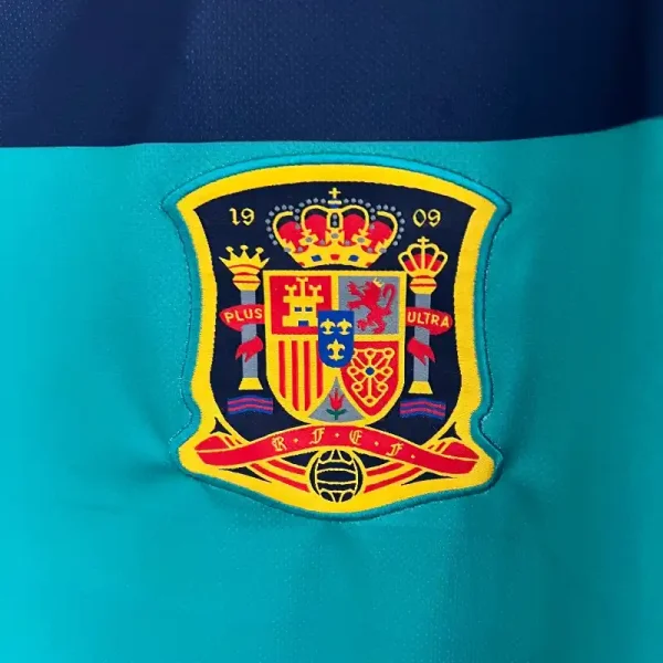 2010 Spain Goalkeeper Soccer retro kit - Image 3
