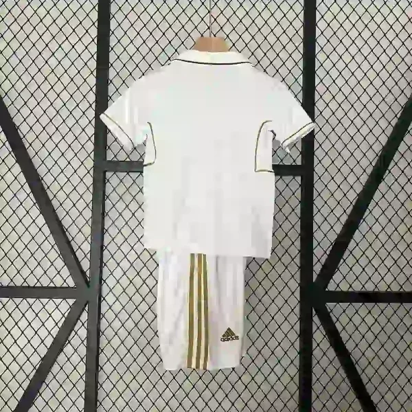 2011-2012 Kids Real Madrid Jersey retro kit - Image 8