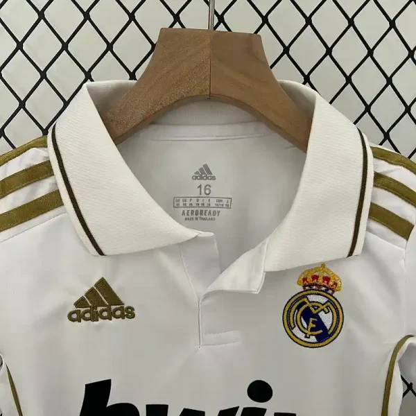 2011-2012 Kids Real Madrid Jersey retro kit - Image 4