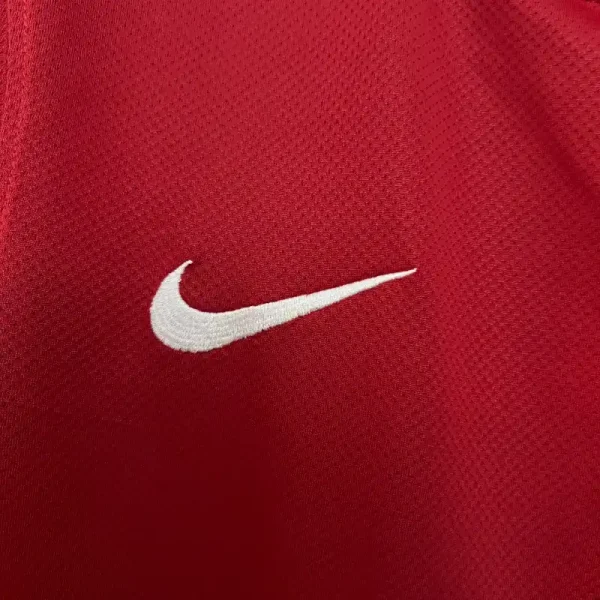2011-2012 Manchester United Jersey retro kit - Image 2