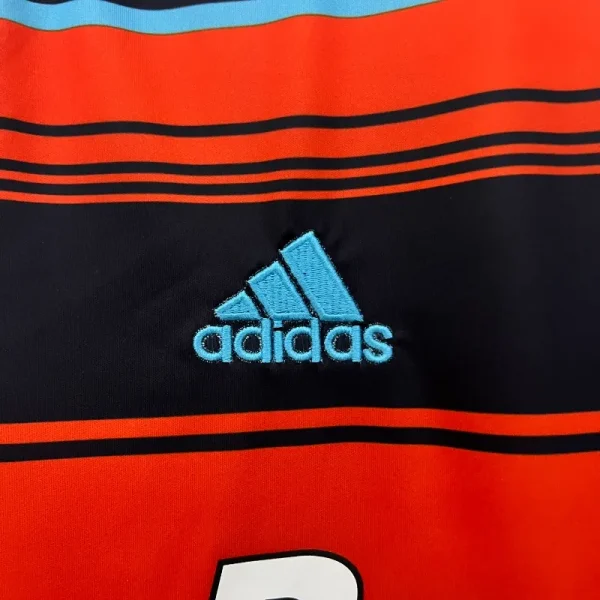 2011-2012 Marseille Second retro kit - Image 2