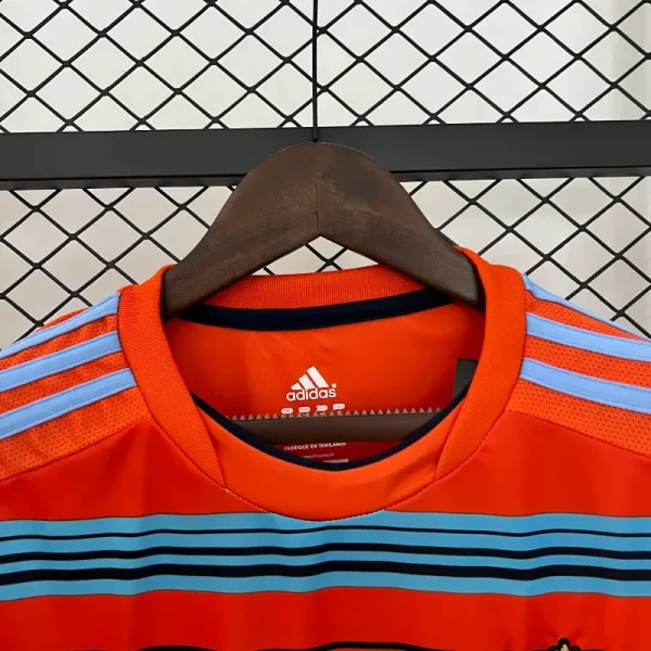 2011-2012 Marseille Second retro kit - Image 4
