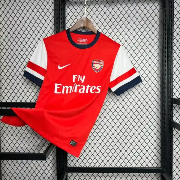 2012-2013 Arsenal Jersey retro kit - Image 8