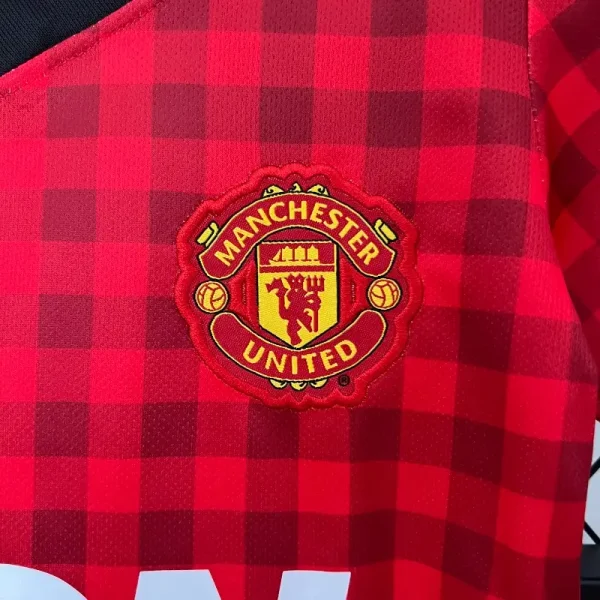 2012-2013 Kids Manchester United Jersey retro kit - Image 3