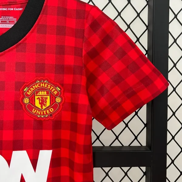 2012-2013 Kids Manchester United Jersey retro kit - Image 5