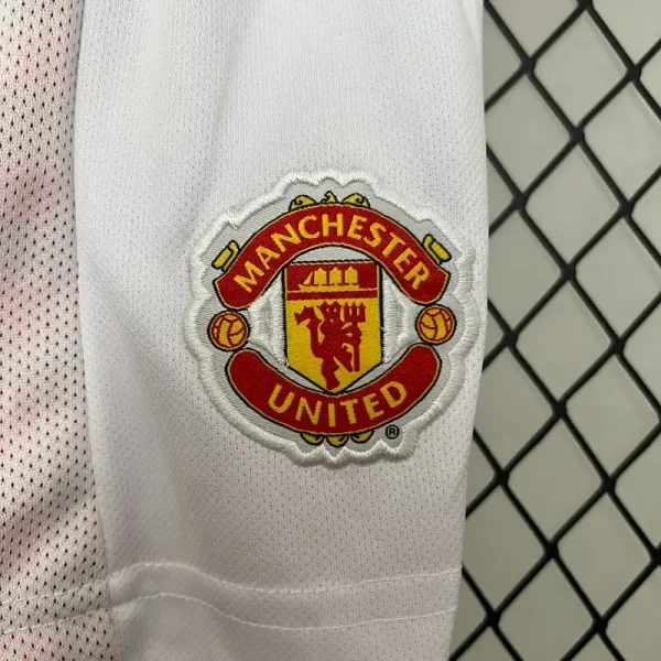 2012-2013 Kids Manchester United Jersey retro kit - Image 6
