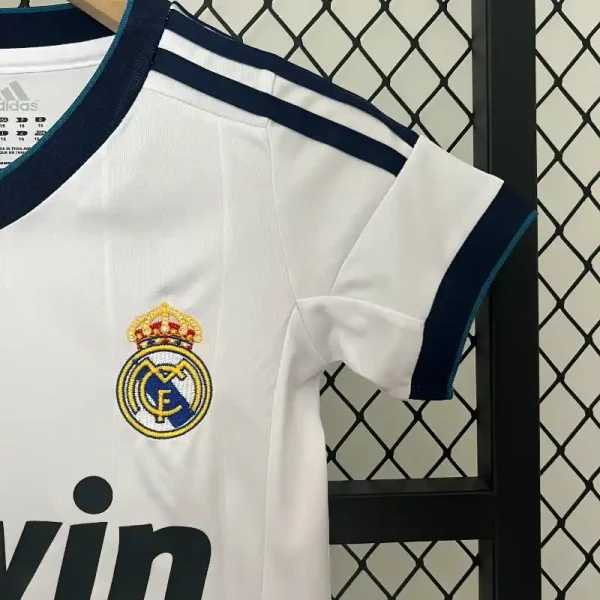 2012-2013 Kids Real Madrid Jersey retro kit - Image 5