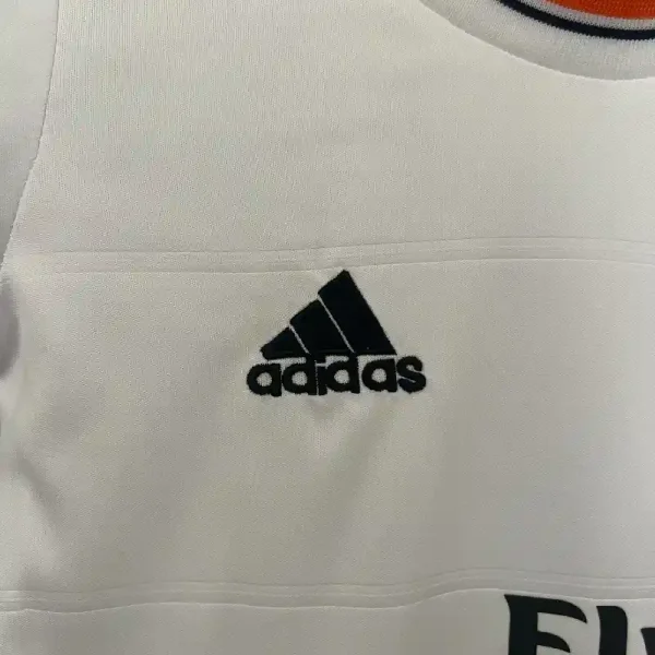 2013-2014 Kids Real Madrid Jersey retro kit - Image 2
