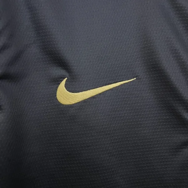 2013-2014 Manchester City Jersey retro kit - Image 2