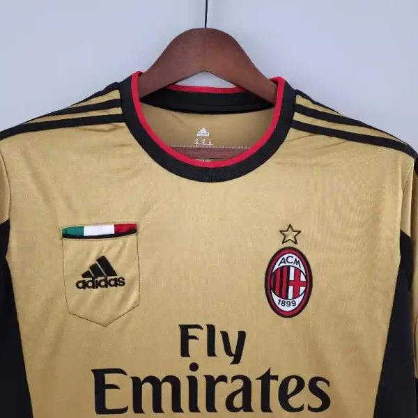 2013-2014 AC Milan Third retro kit - Image 4