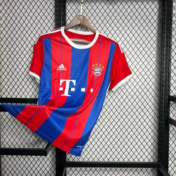 2014-2015 Bayern Munich Jersey retro kit - Image 5