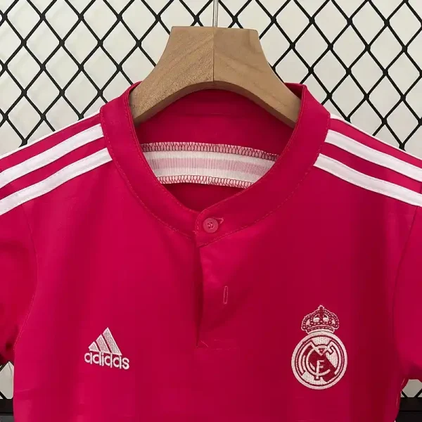 2014-2015 Kids Real Madrid Jersey retro kit - Image 4