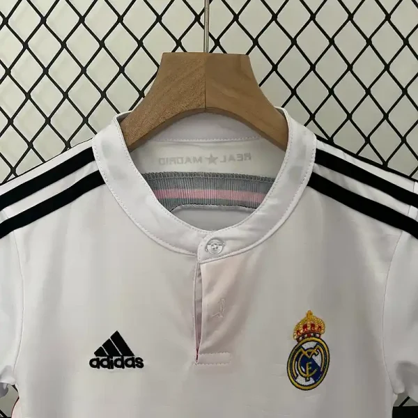 2014-2015 Kids Real Madrid Jersey retro kit - Image 4