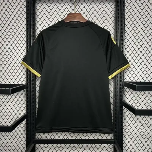 2015-2016 Juventus Third retro kit - Image 10