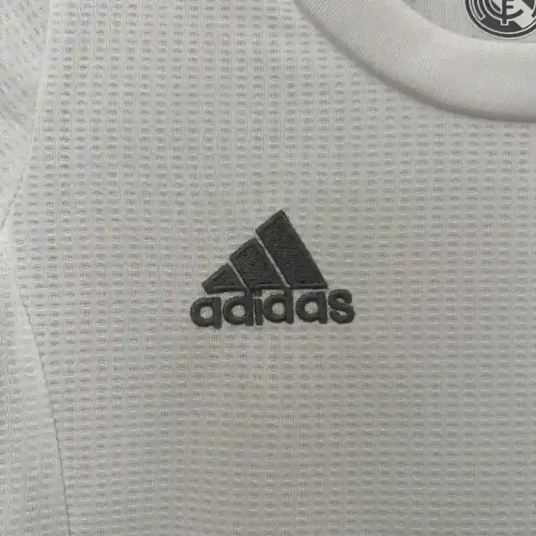 2015-2016 Kids Real Madrid Jersey retro kit - Image 2