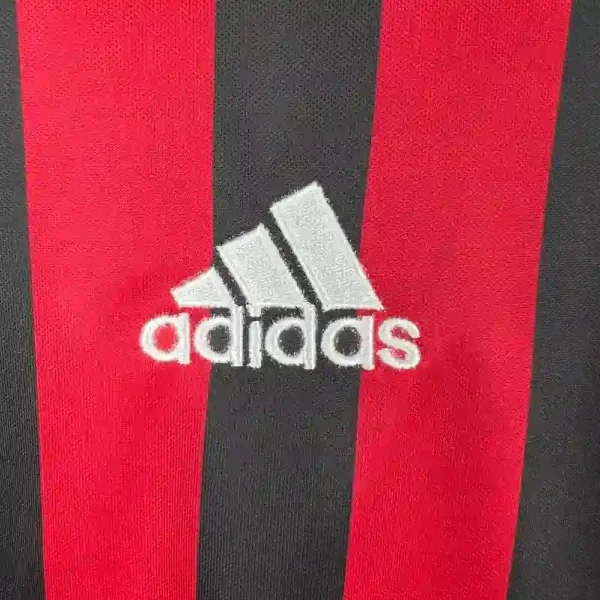 2016-2017 AC Milan Jersey retro kit - Image 2