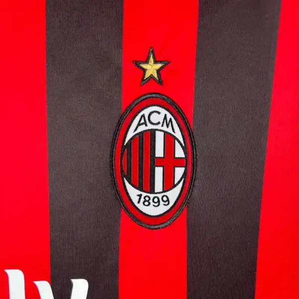 2017-2018 AC Milan Jersey retro kit - Image 3