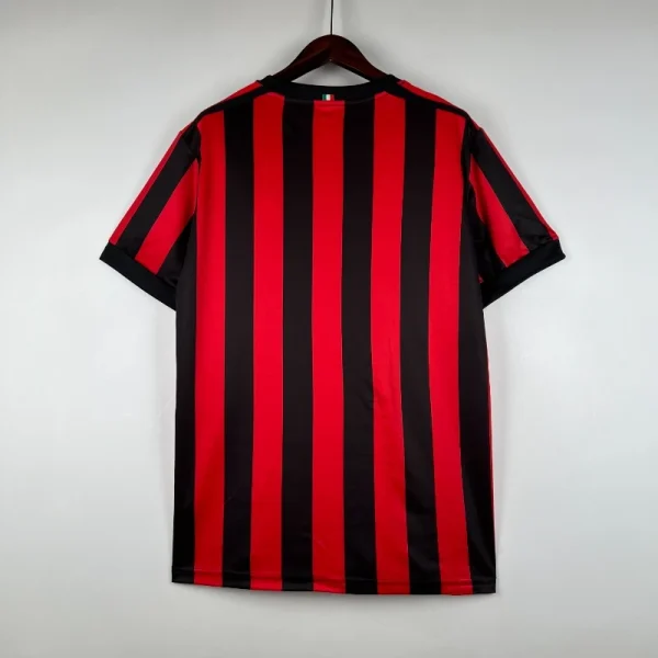 2017-2018 AC Milan Jersey retro kit - Image 8
