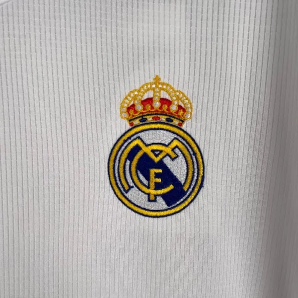 2019-2020 Long Sleeve Real Madrid Jersey retro kit - Image 3
