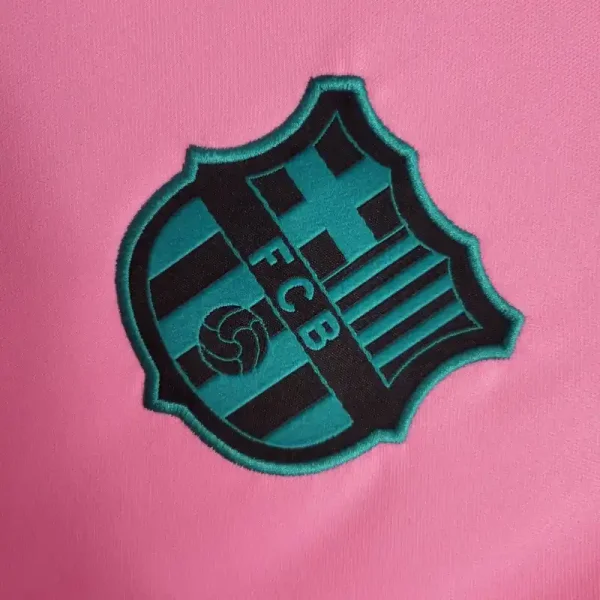 2020-2021 Barcelona Pink Soccer retro kit - Image 3