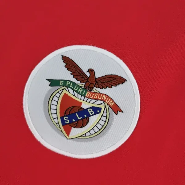 1973-1974 Benfica Jersey retro kit - Image 7