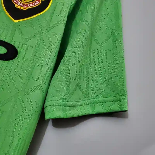 1992-1994 Manchester United Jersey retro kit - Image 5